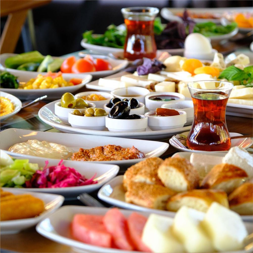 KAHVALTI VE TOSTLAR