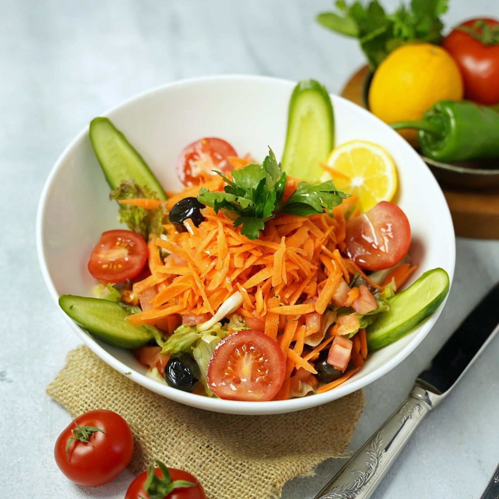YEŞİL SALATA