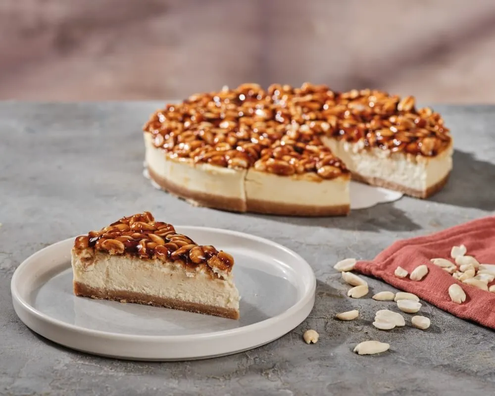 YER FISTIKLI KARAMELLİ CHEESECAKE