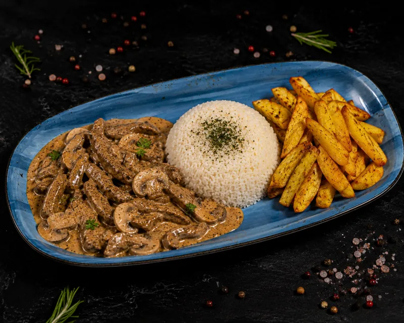 BEEF STROGANOFF