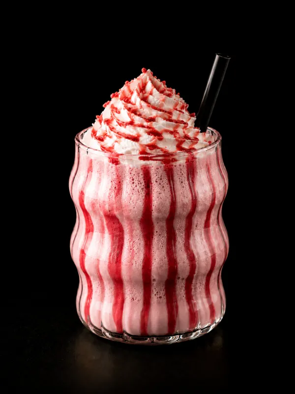 STRAWBERRY ( ÇİLEKLİ )
