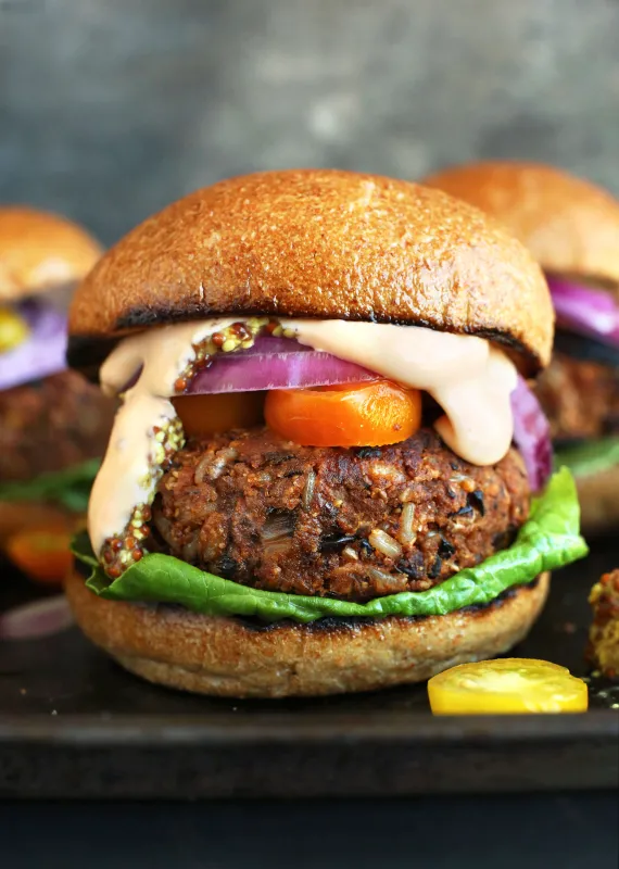 FALAFEL BURGER