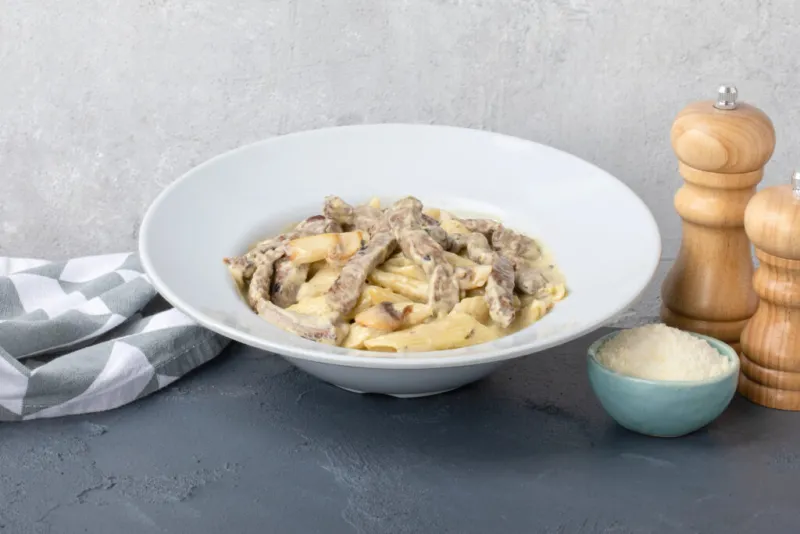 TEREYAĞLI PESTO SOSLU MAKARNA
