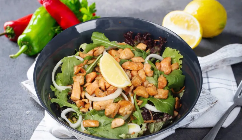 SOMONLU SALATA
