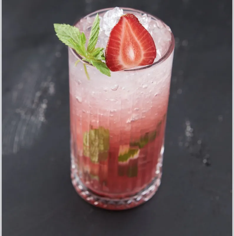 Çilek mojito