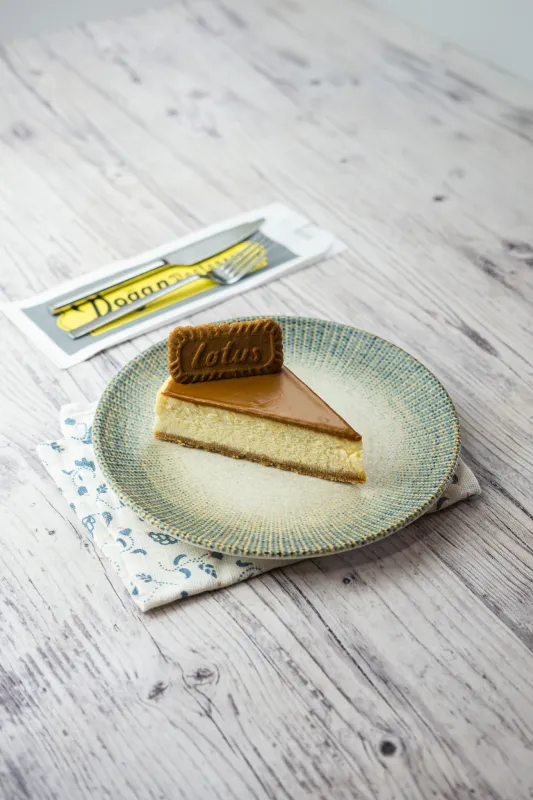 LOTUS CHEESECAKE