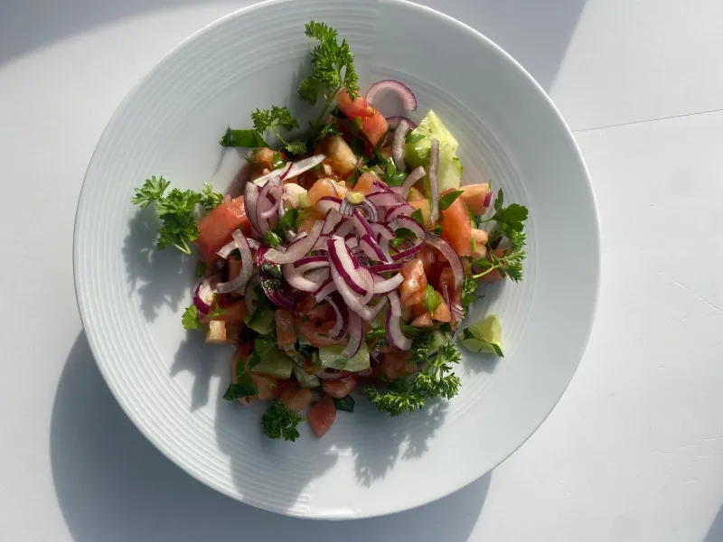 ÇOBAN SALATA