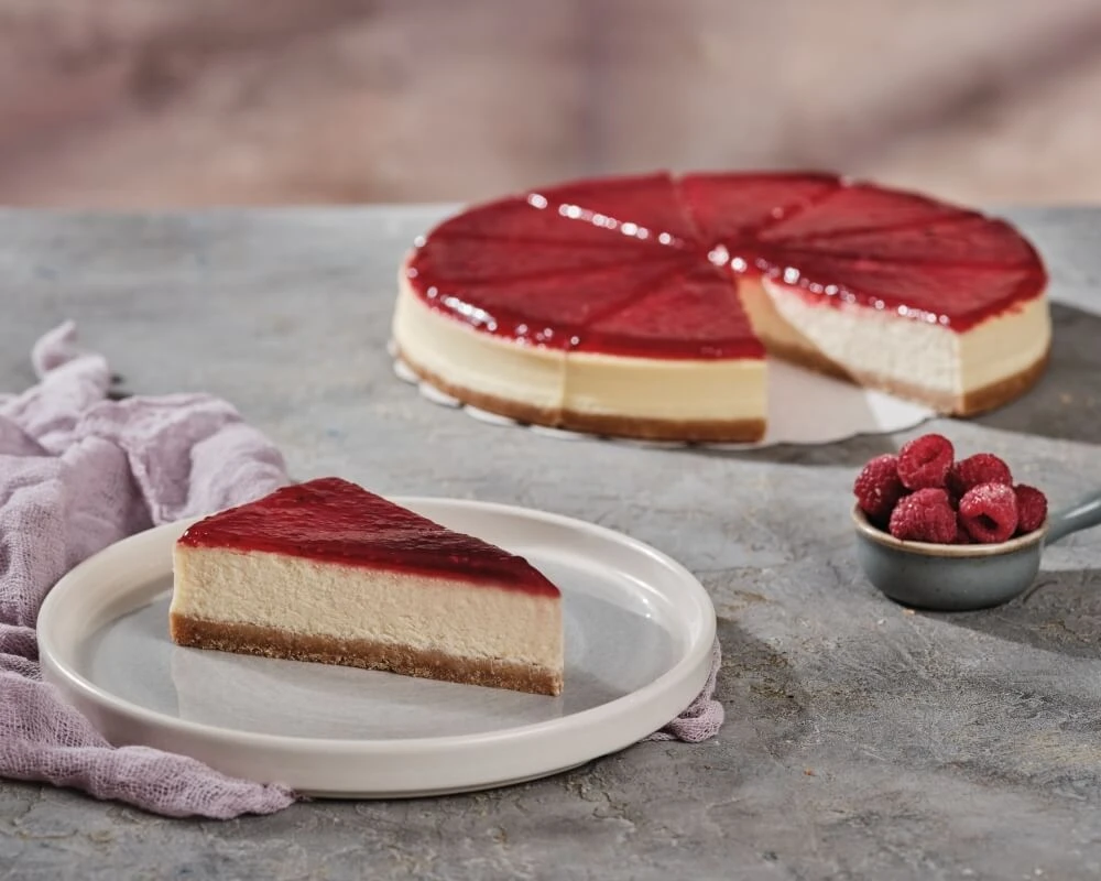 ÇİLEKLİ CHEESECAKE