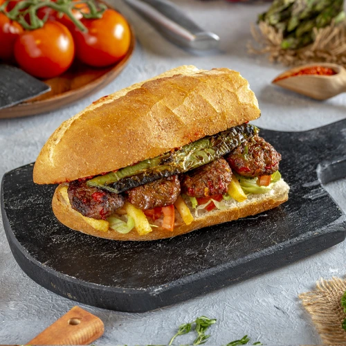 KÖFTE EKMEK