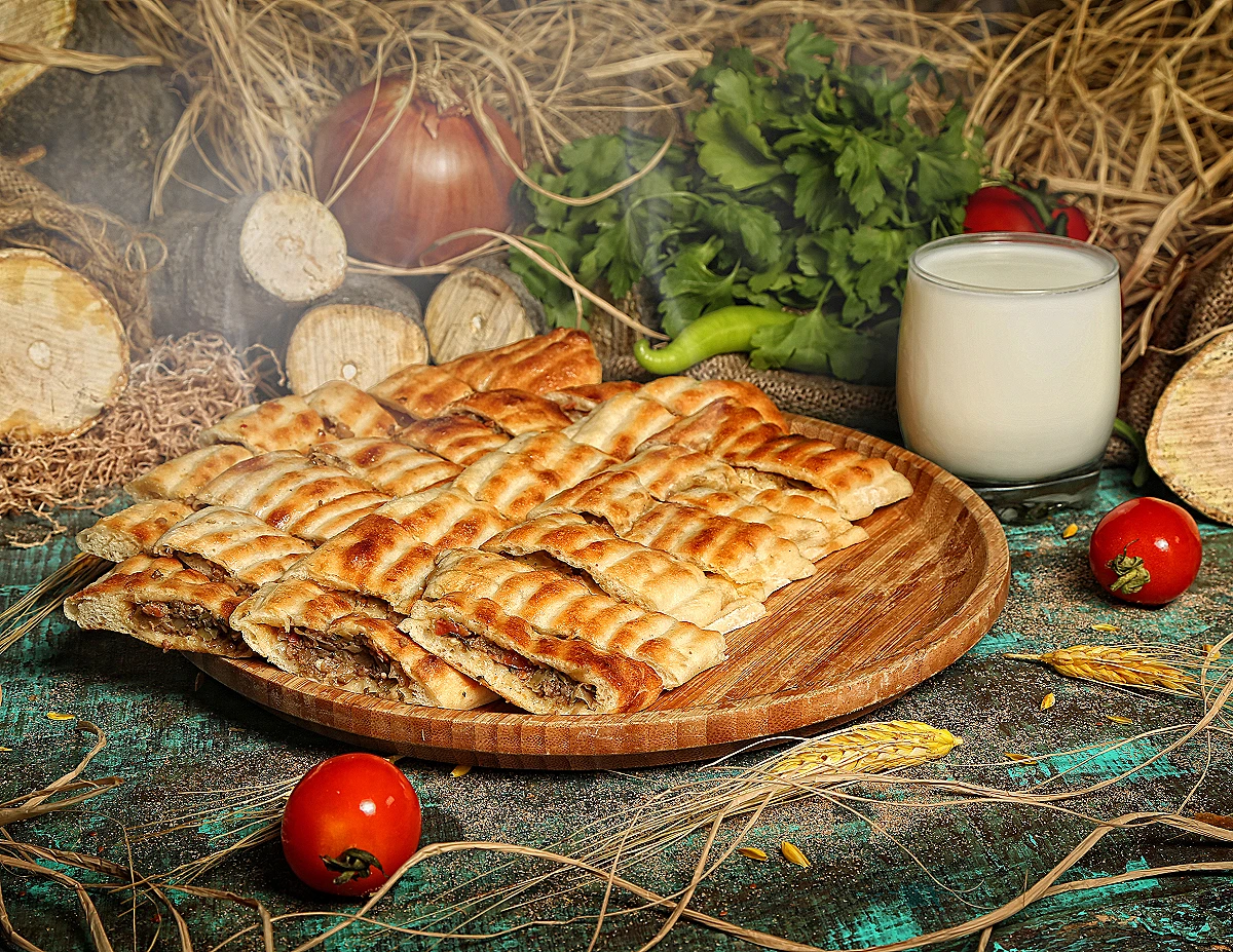 KIYMALI KIR PİDESİ