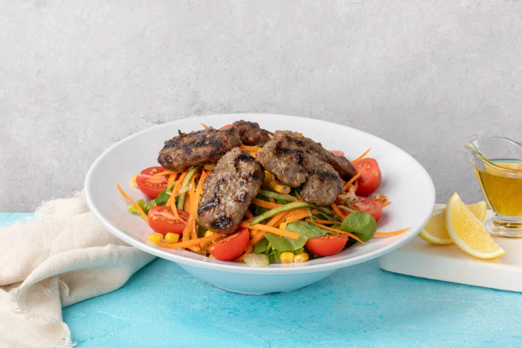 KÖFTELİ SALATA