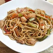 TAVUKLU NOODLE