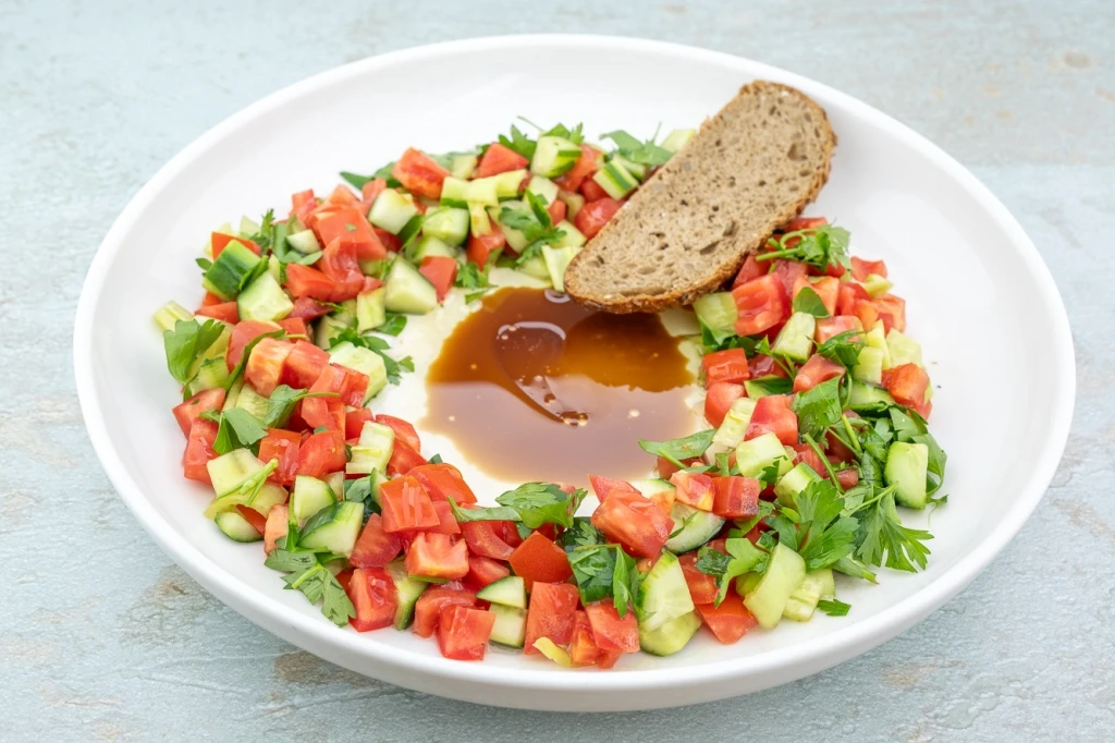 ÇOBAN SALATA