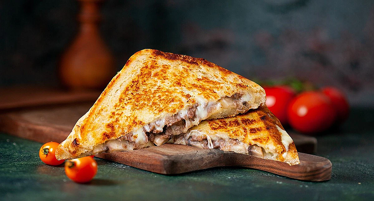 KAVURMALI TOST