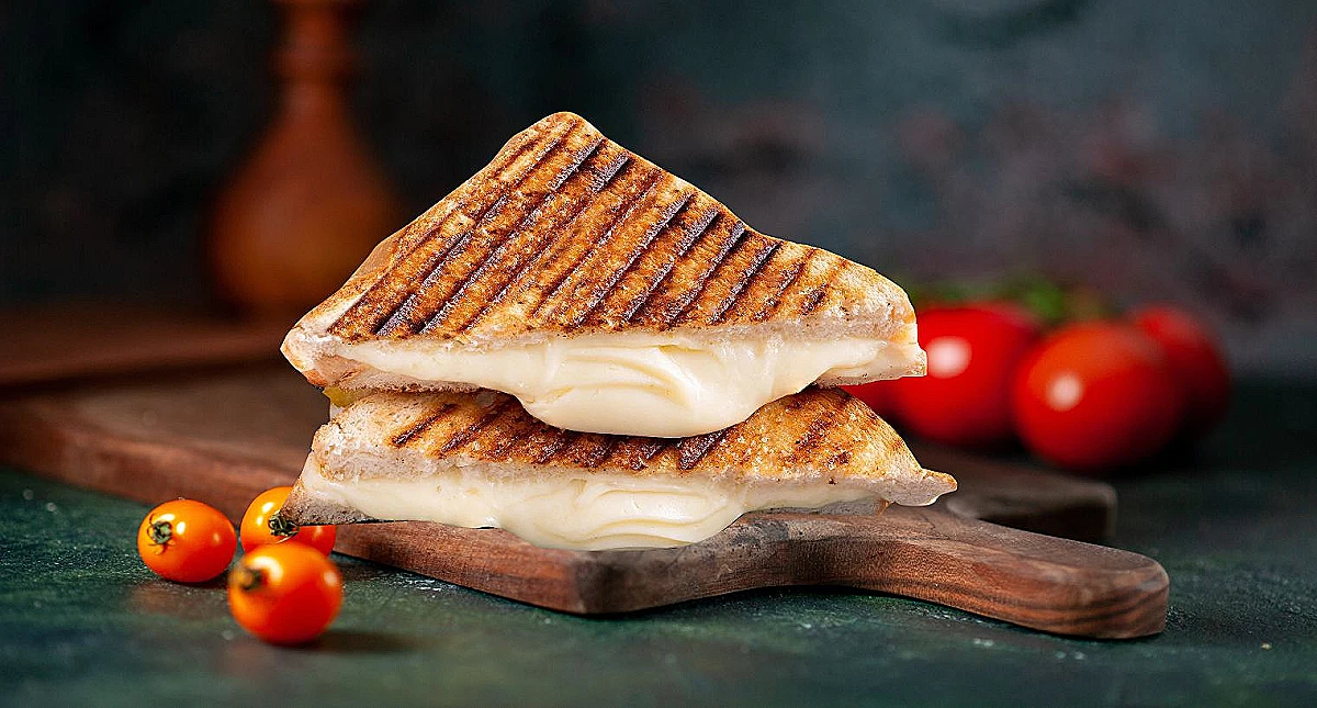 ÇİFT KAŞARLI TOST