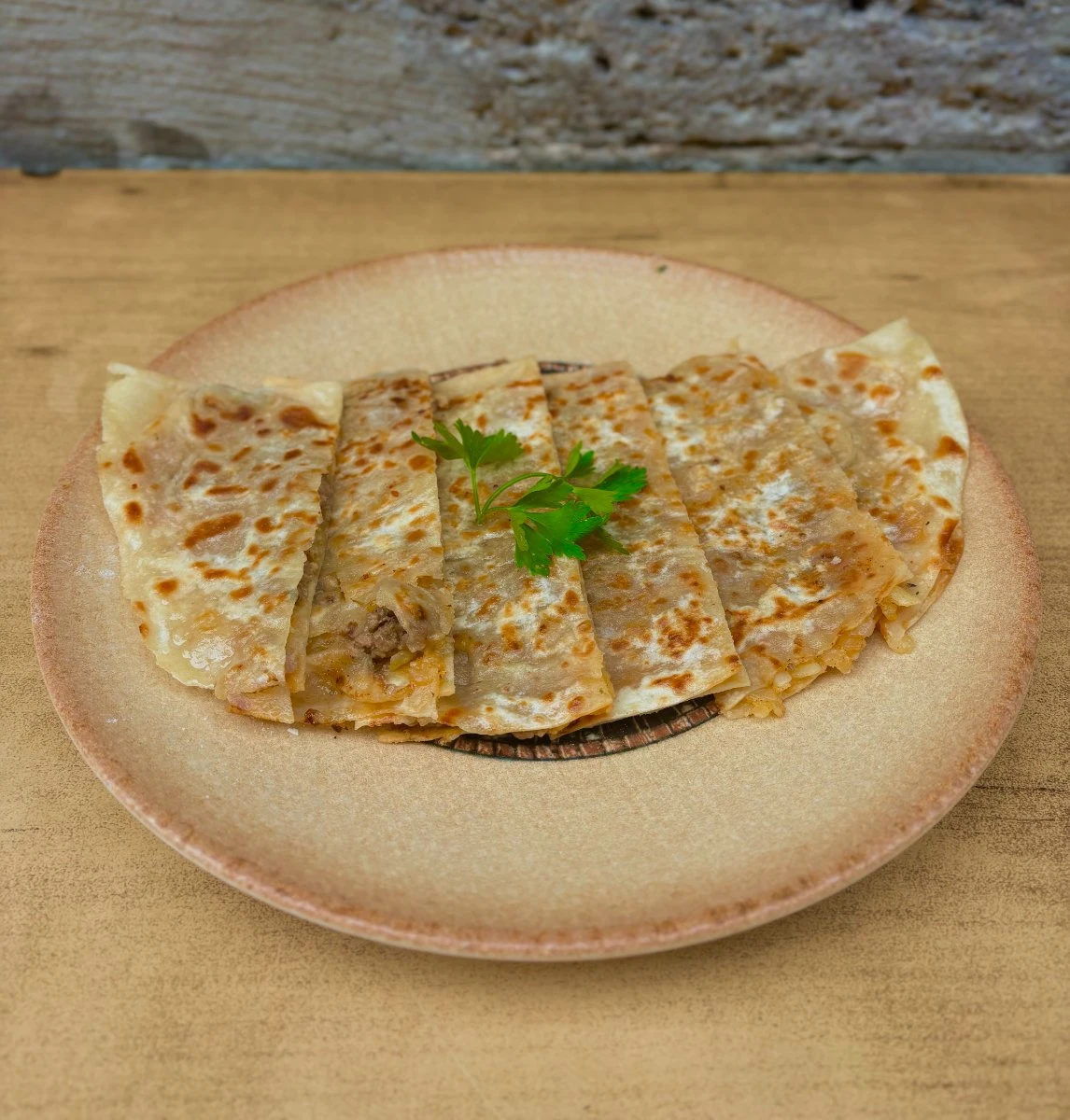 SUCUK KAŞARLI GÖZLEME