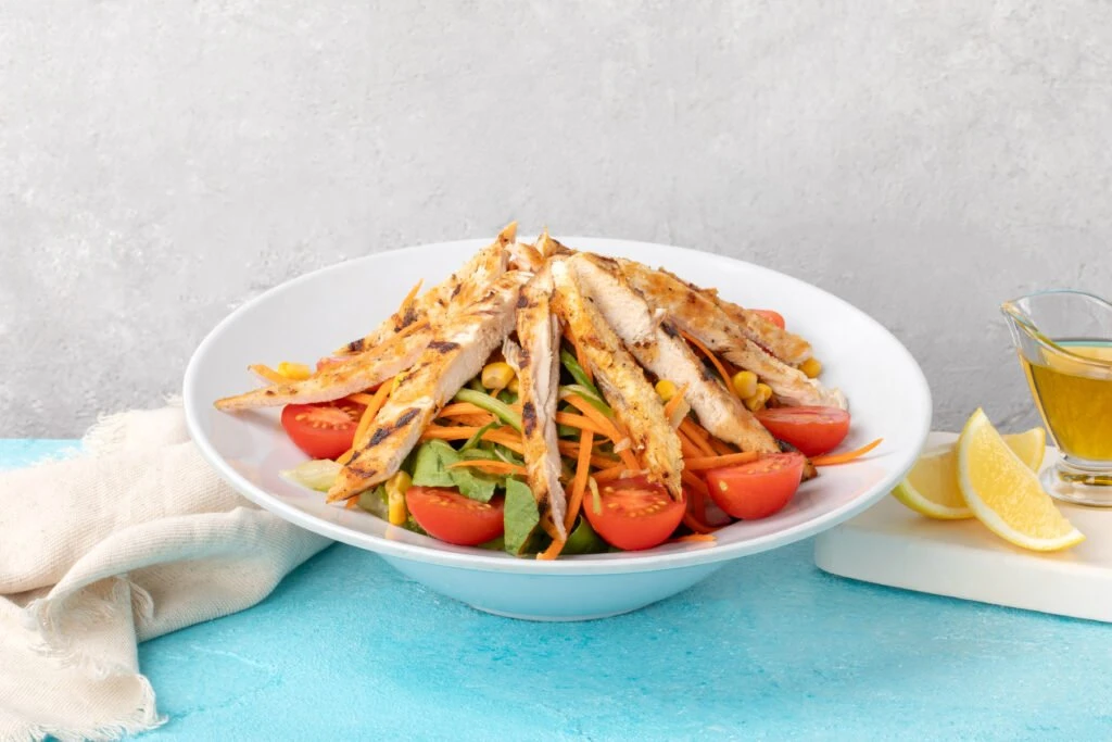 TAVUKLU SALATA
