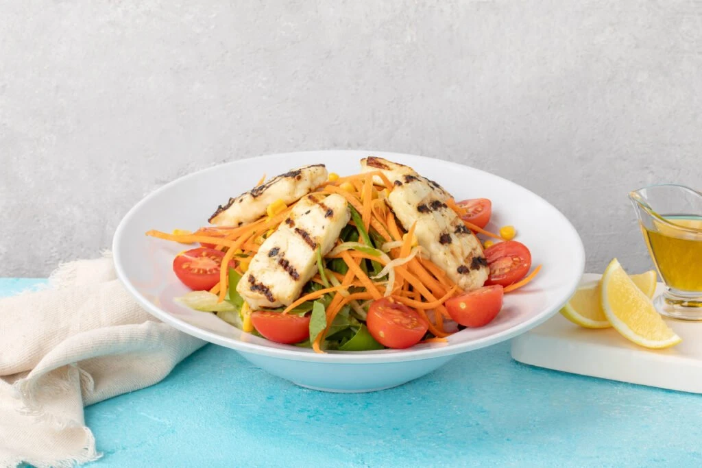 HELLİM PEYNİRLİ SALATA
