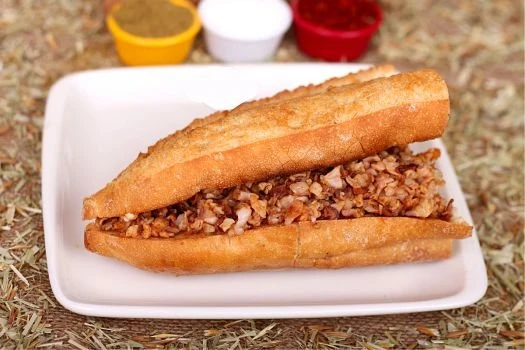 YARIM EKMEK ARASI KUZU KOKOREÇ