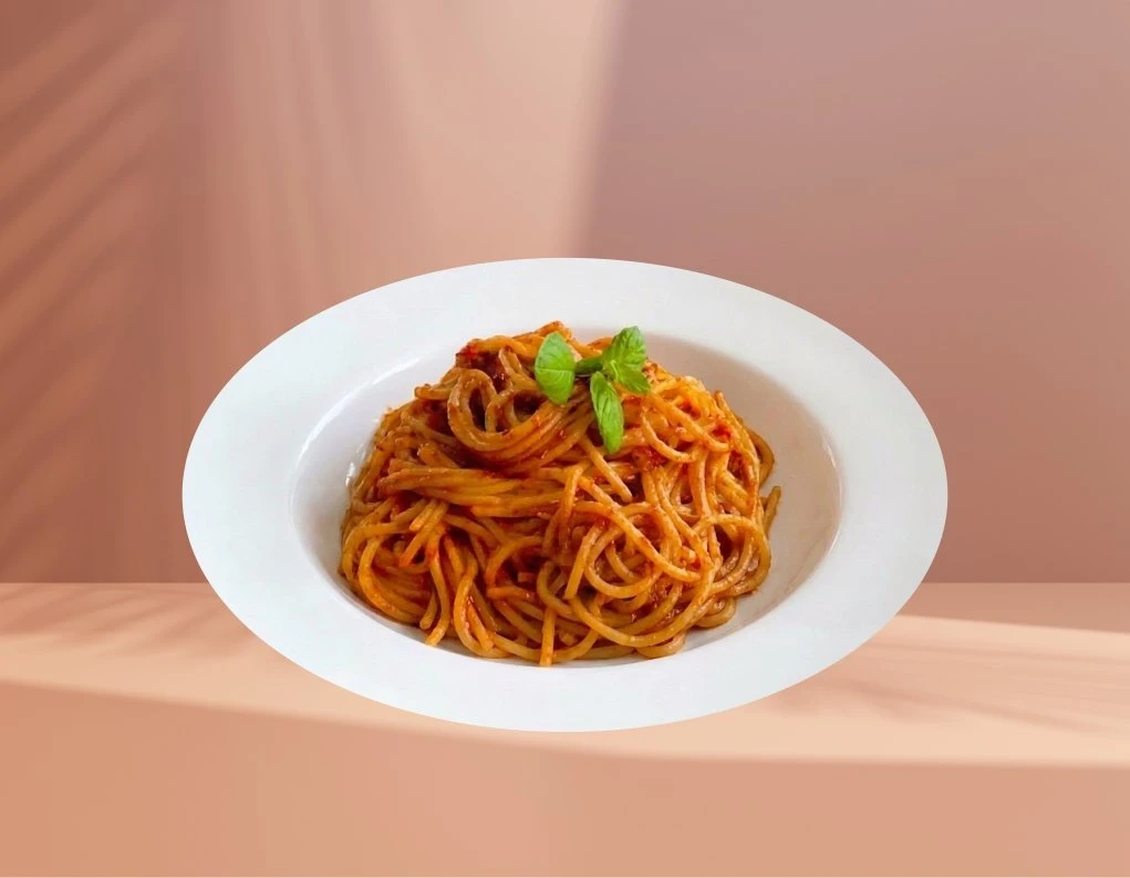SPAGETTİ NAPOLİTEN
