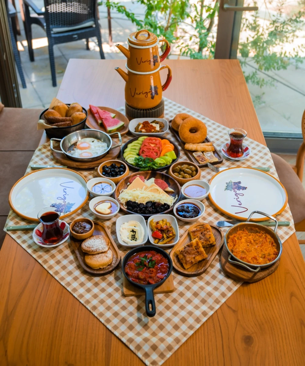 SERPME KAHVALTI ( KİŞİ BAŞI FİYAT 1400₺