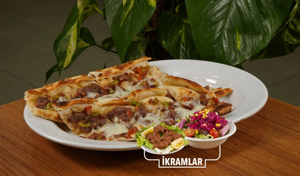 KUŞBAŞILI KAŞARLI PİDE